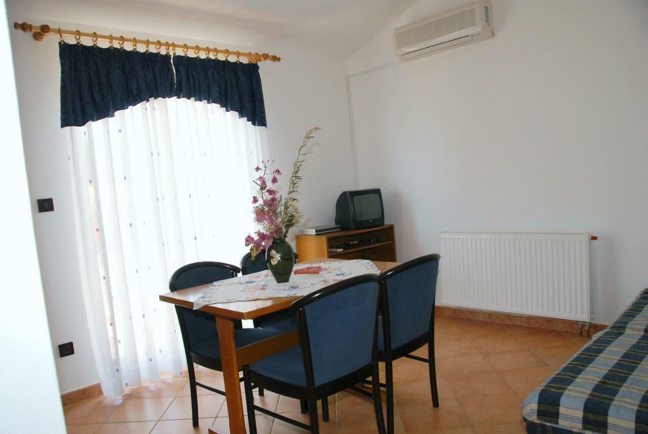 Apartmani Bauk Poreč Exterior foto