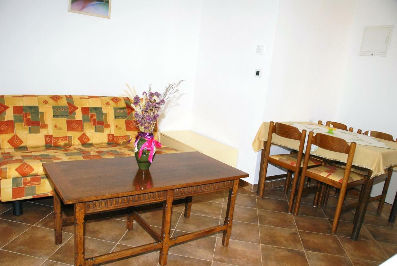 Apartmani Bauk Poreč Exterior foto